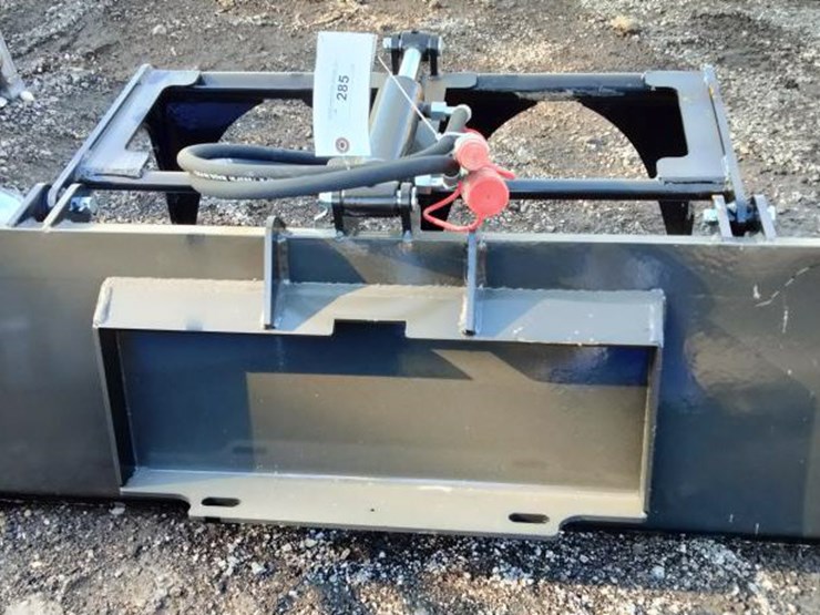 #285-•-mini-skid-steer-plate-grabber-44"-image-2