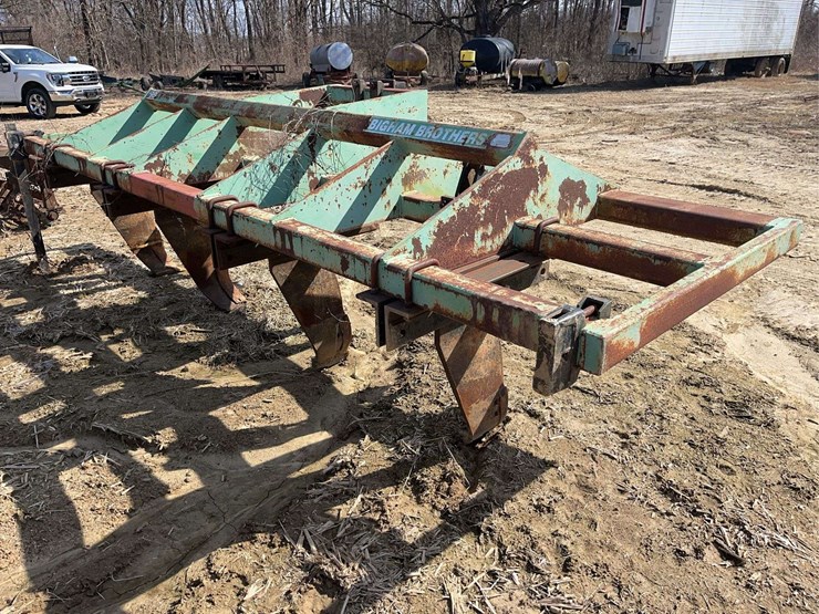 bigham-bros-paratill-image-4