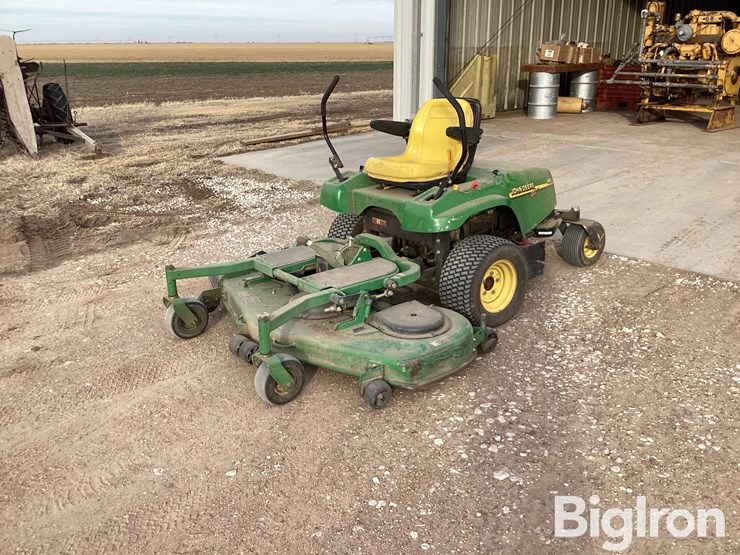 2001-john-deere-f680-image-1