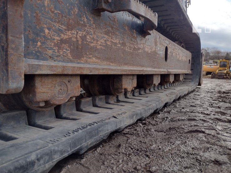 2014-bobcat-e85-image-41