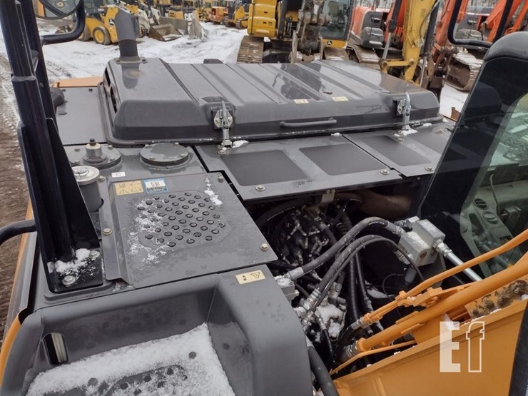 2022-case-cx250d-image-50