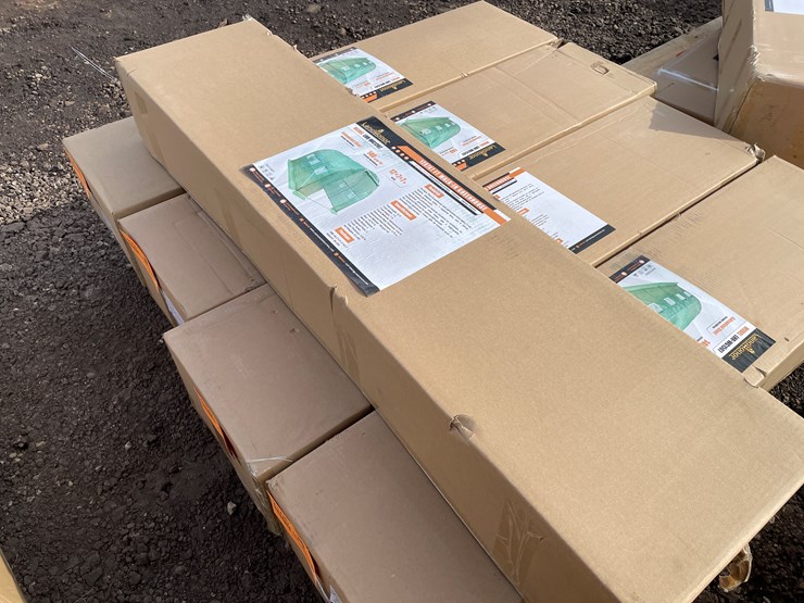 #2109-•-land-honor-walk-in-greenhouse-image-1