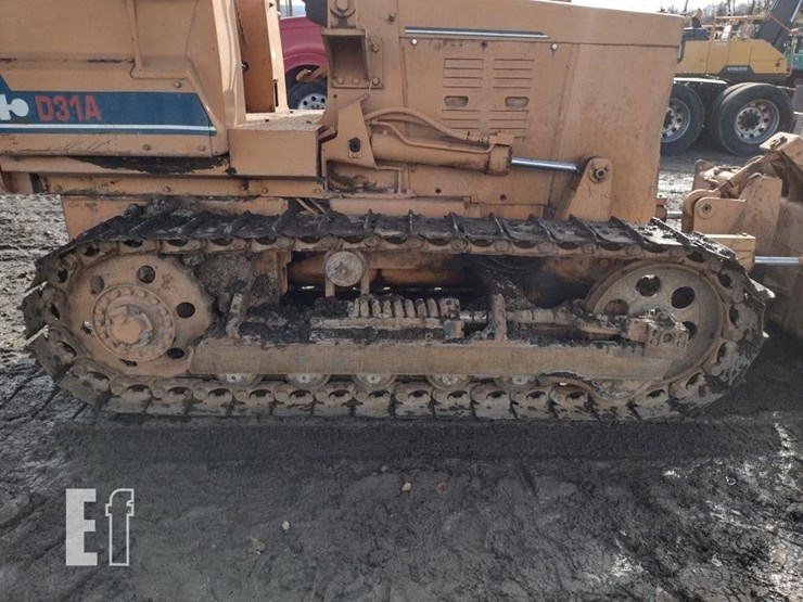 komatsu-d31a-17-image-28