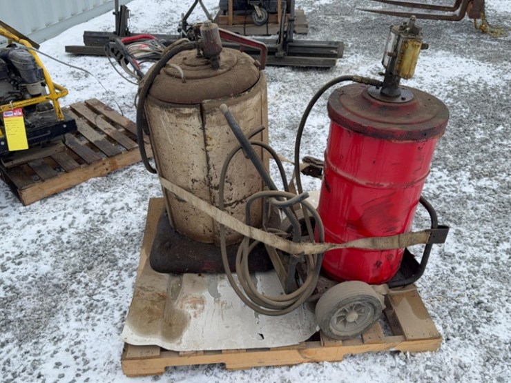 concrete-sealer-pump/-gadus-grease-pump-image-6