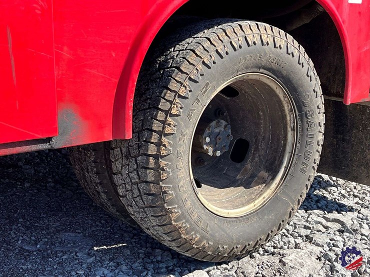 2020-ford-f350-image-8