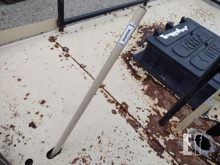 2018-finn-lf120-image-18