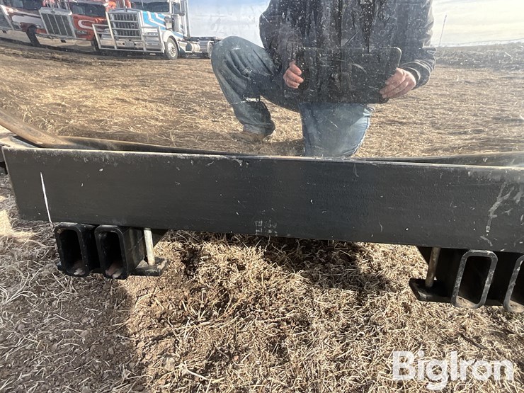 chem-farm-front-mounted-720-gal-fertilizer-tanks-image-20