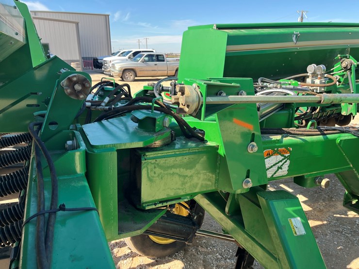 2004-great-plains-3s-3000-image-17