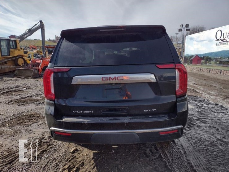 2022-gmc-yukon-slt-image-4