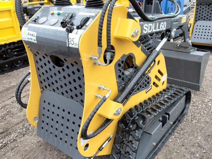 #49-•-mini-skid-loader---gas-(sdll60)-image-6