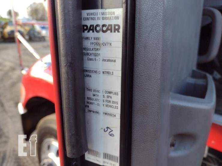 peterbilt-330-image-6