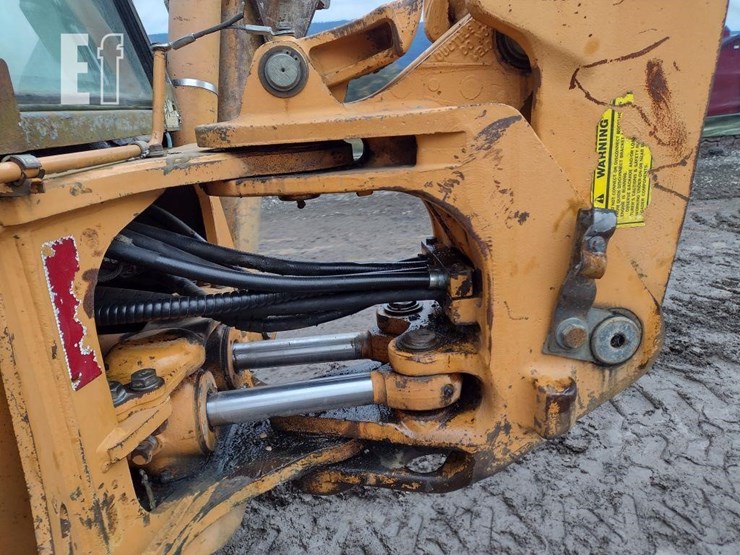 2002-case-580sl-image-29