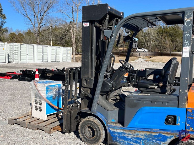 byd-ecb27c-electric-counterbalanced-forklift-image-20