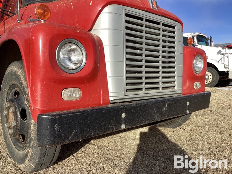 1967-international-loadstar-image-14