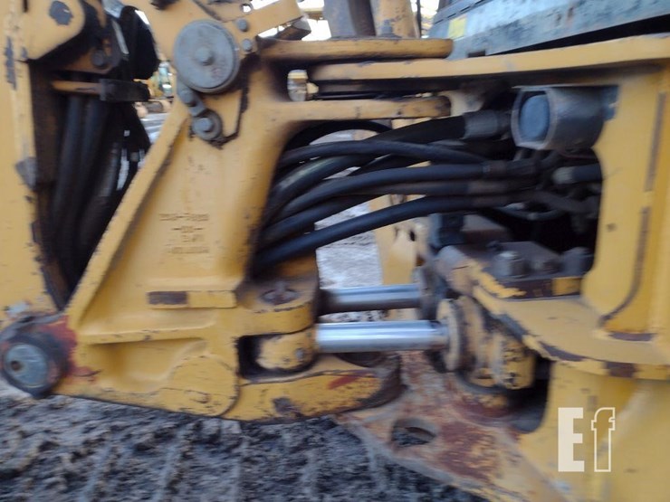 2005-caterpillar-420d-image-34