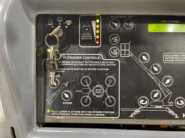 2013-bil-jax-3632t-image-24