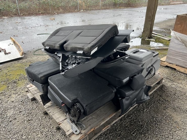 ford-explorer-image-1