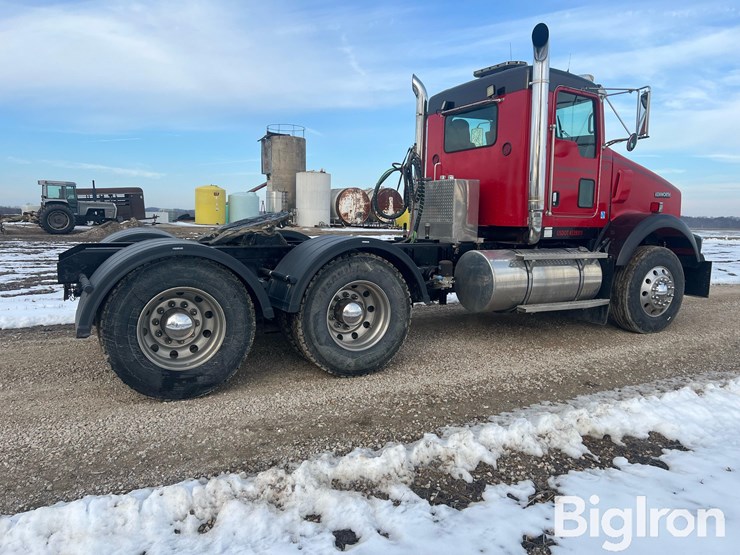 2007-kenworth-t800b-image-5