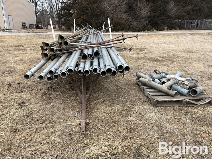 4”-aluminum-sprinkler-irrigation-pipe-on-trailer-image-4