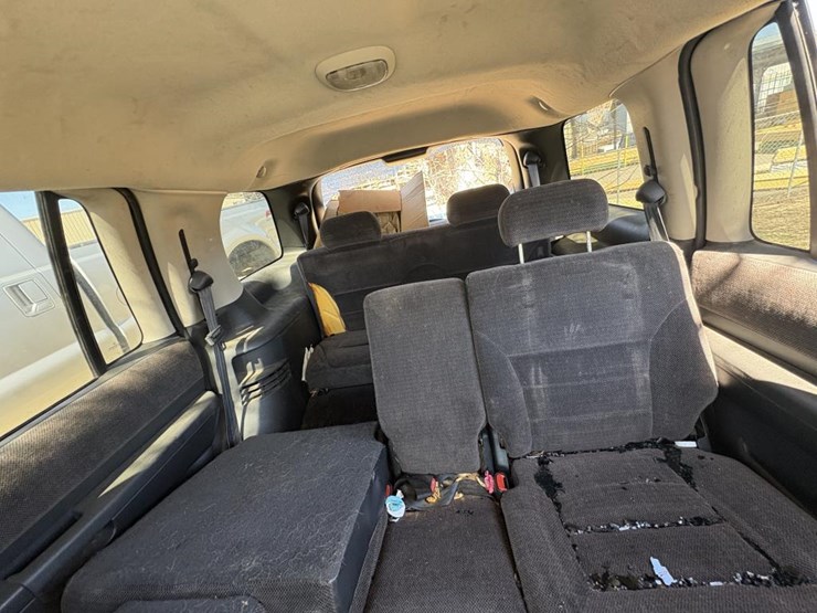 2002-dodge-durango-image-11