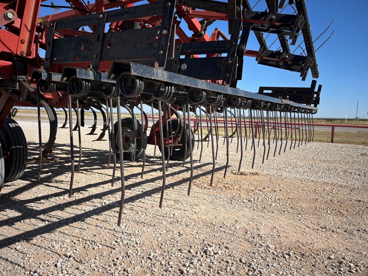 case-ih-4300-image-13