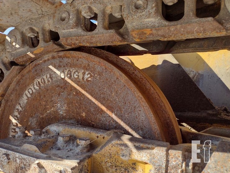 2007-deere-700j-lgp-image-28