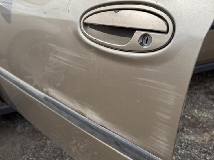 #74-•-2004-chevrolet-impala-image-21