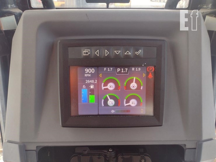 2022-deere-700l-lgp-image-7