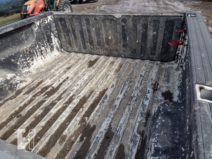 13-gmc-truck^title^-image-23