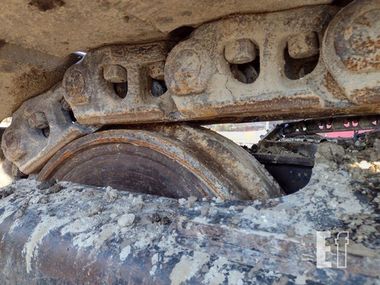 2020-deere-350g-lc-image-37