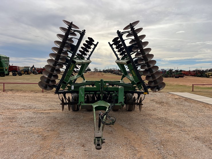 1990-john-deere-630-image-3