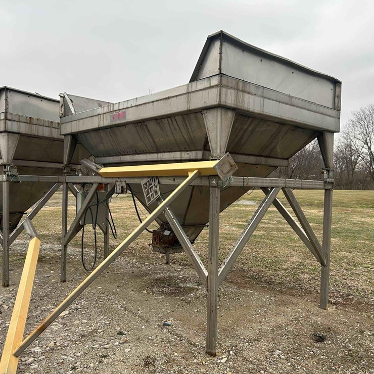 Layco Stainless Steel Bin Hopper #2 Sells Offsite