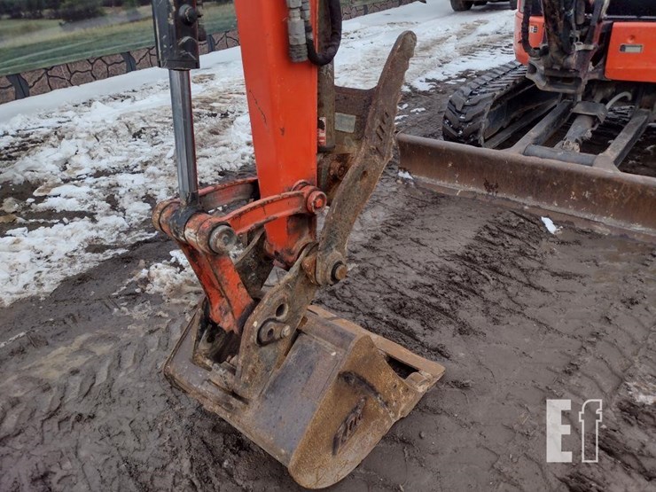 kubota-u35-4-image-17