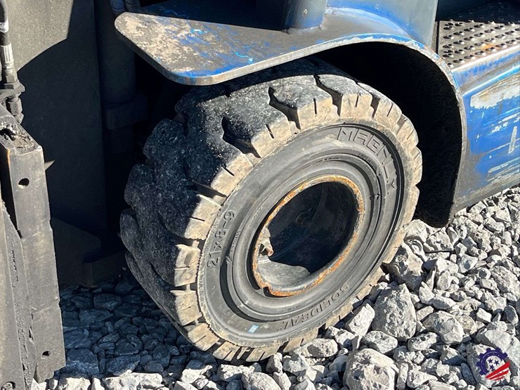 byd-ecb27c-electric-counterbalanced-forklift-image-7