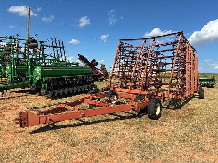 #t8081-•-mcfarlane-drag-harrow-image-1