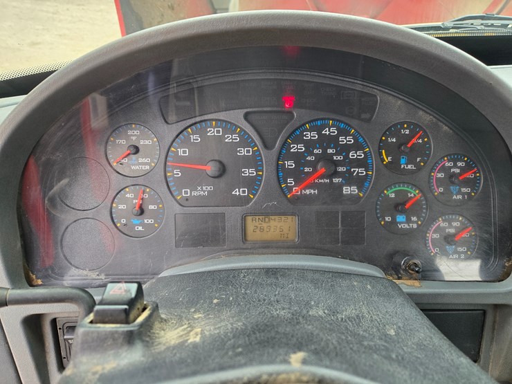 2007-international-durastar-4300-image-58