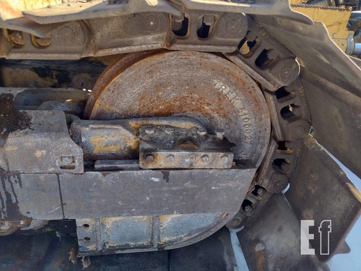 2007-deere-700j-lgp-image-37