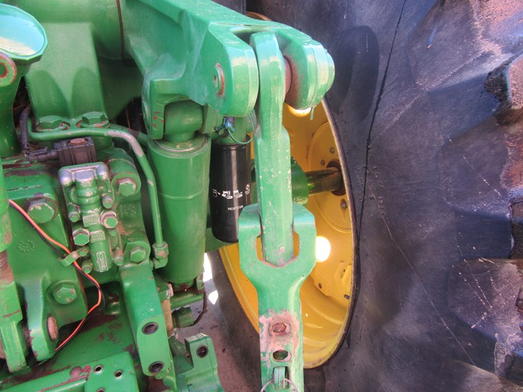 john-deere-7200-image-21