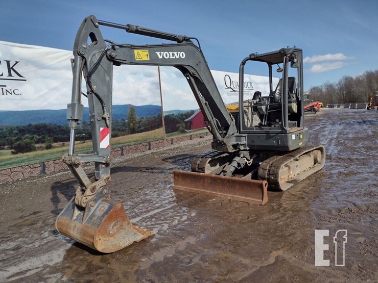 2016-volvo-ecr58d-image-47