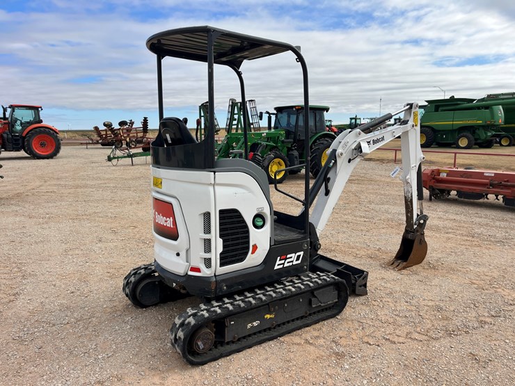 2023-bobcat-e20-image-9