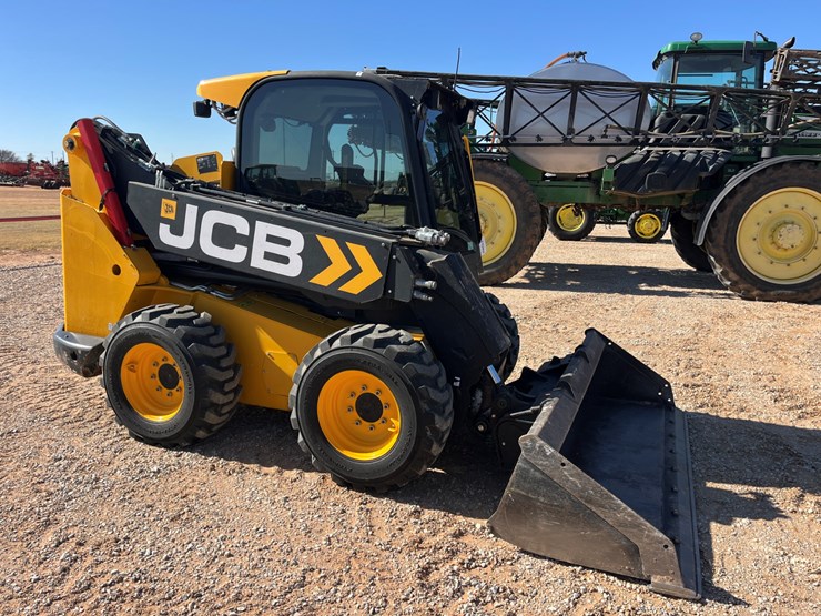 2020-jcb-3ts-8w-image-6