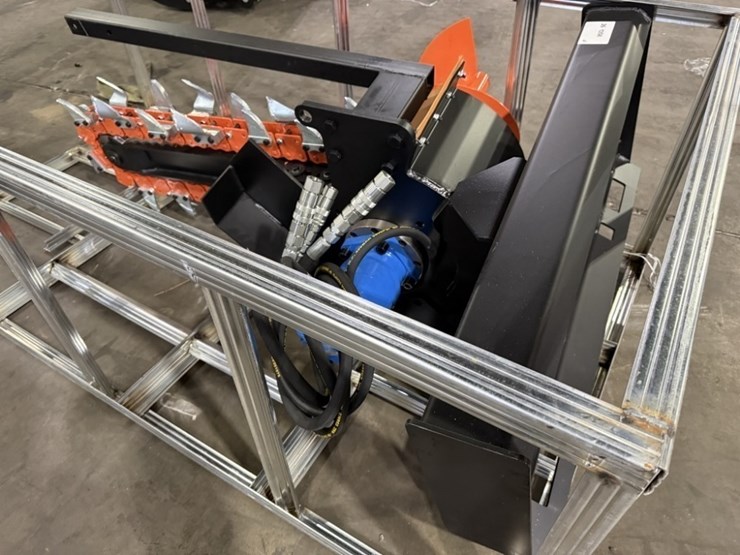 2025-pabreak-tcr380-trencher-image-3