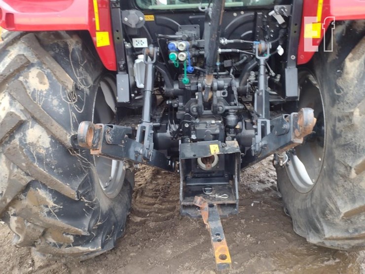 case-ih-farmall-95a-image-23