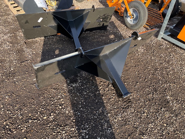#2079-•-skid-steer-hitch-receiver-image-4