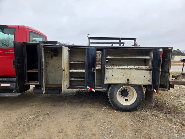 2007-international-durastar-4300-image-62