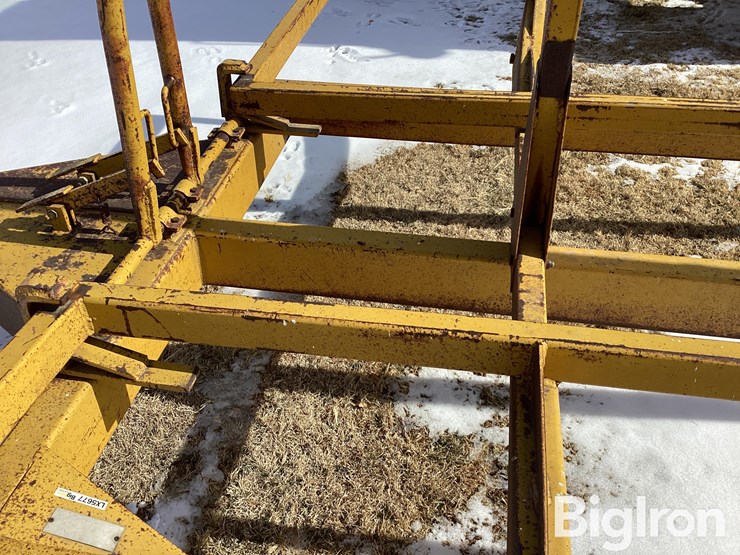 tilt-bed-6-bale-mover-image-13