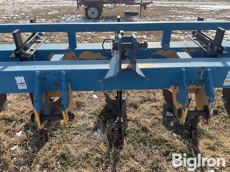 1999-agri-products-6r30-ditcher-image-9