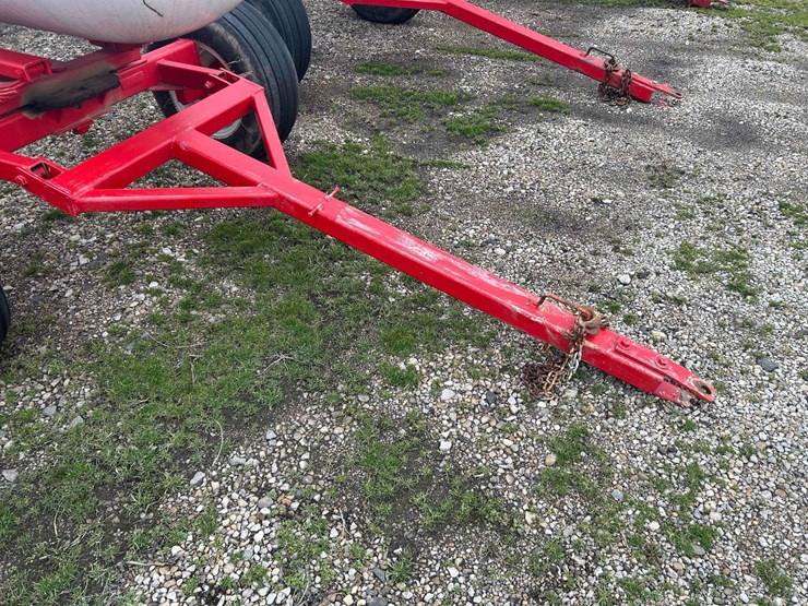 1000-gal.-nh3-tank-on-gear-#19 sells-offsite-image-2