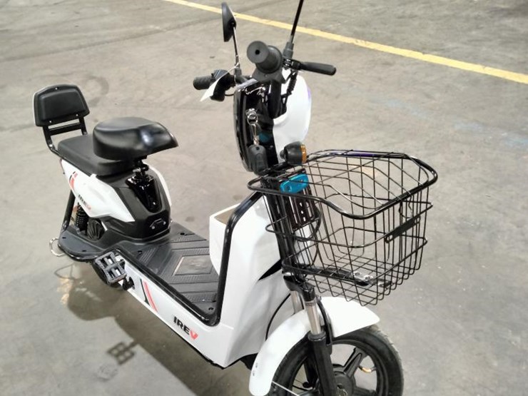 #19-•-electric-bike-(irev)---white-image-2