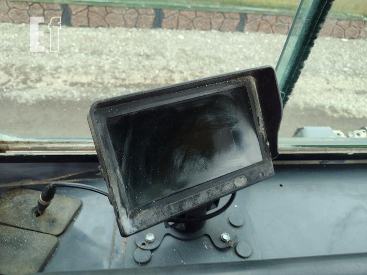 2016-deere-450j-lgp-image-11